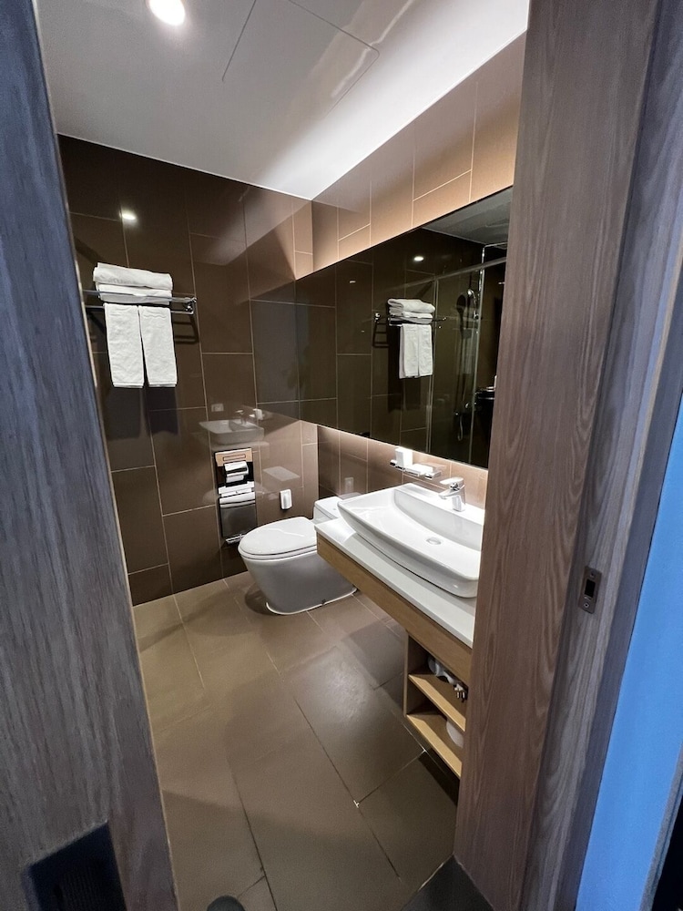 Hotel Goldendaisy Seogwipo Ocean 33/51