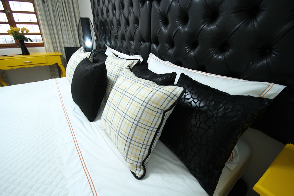 Art Plus Hotel 26/48