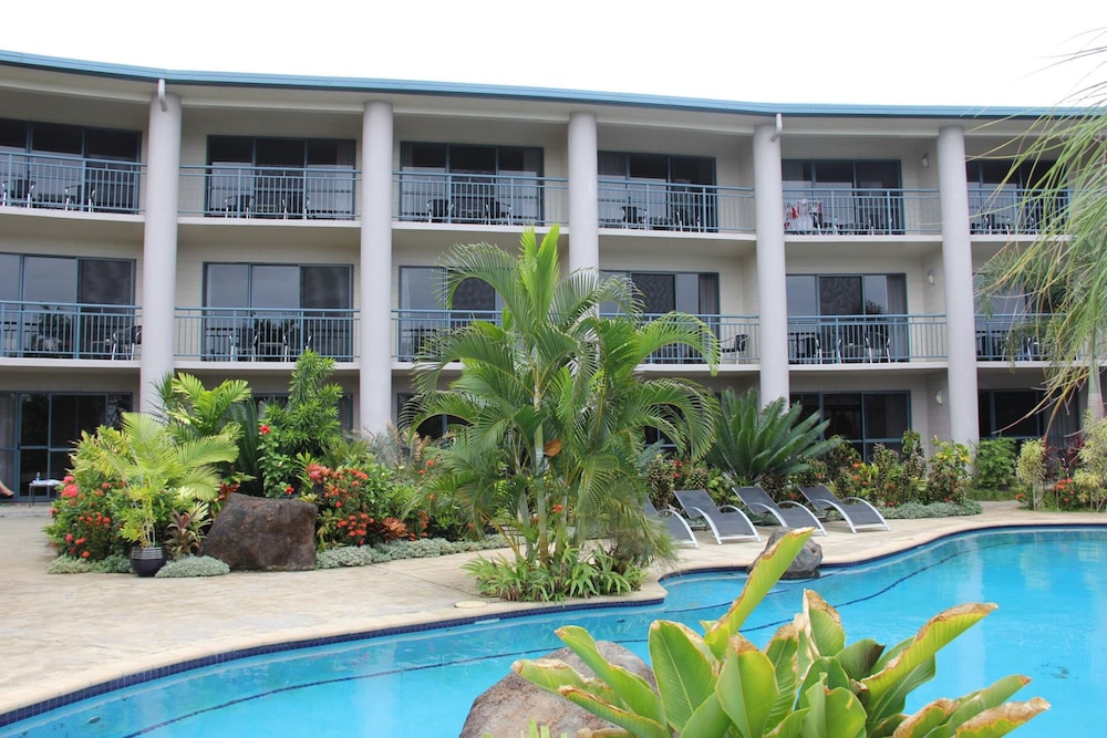 Amanaki Hotel 2/35