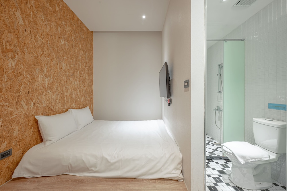 Light Hostel Hualien 20/45