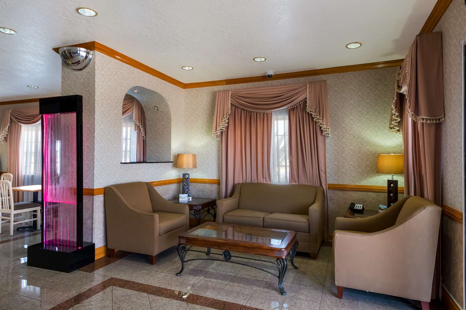 SureStay Hotel by Best Western Falfurrias 8/14