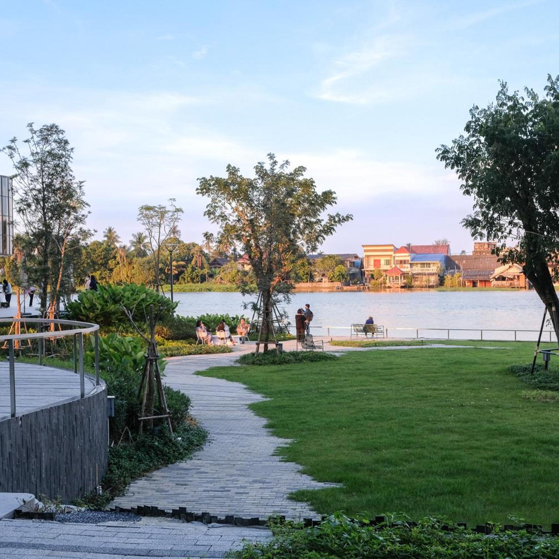Neera Retreat Hotel 40/50