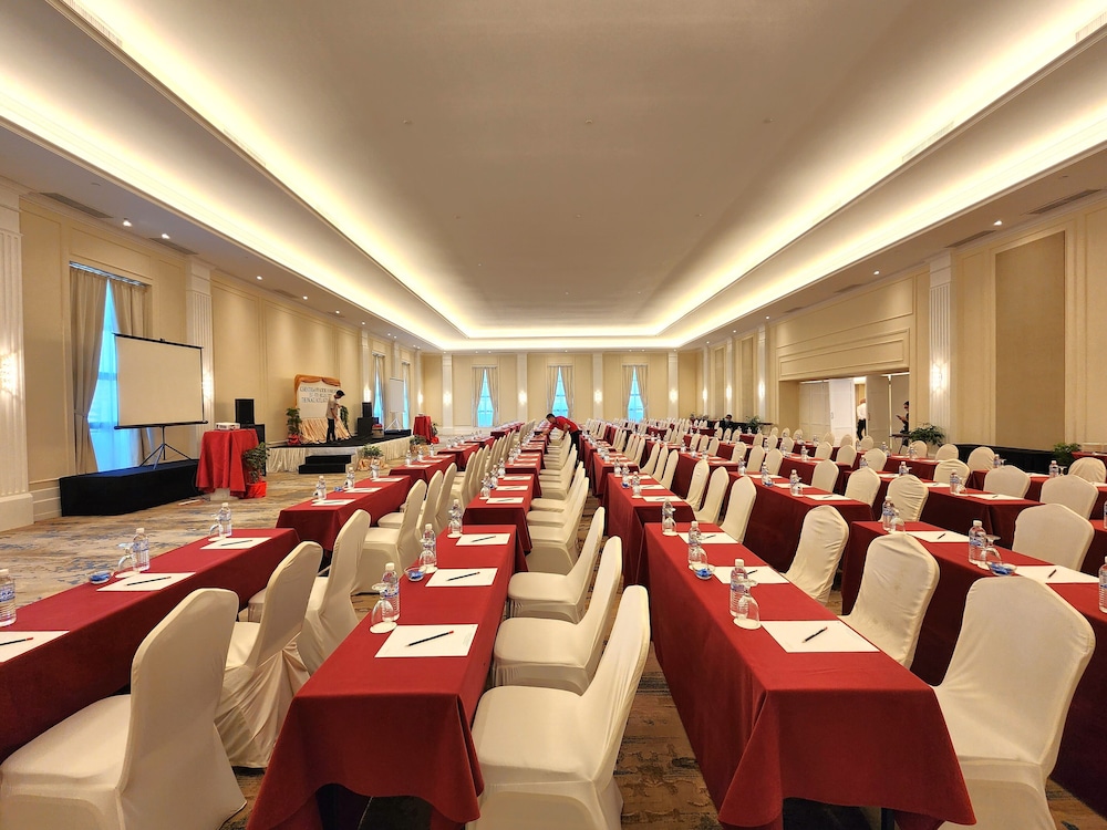 The Palace Hotel Kota Kinabalu 41/50