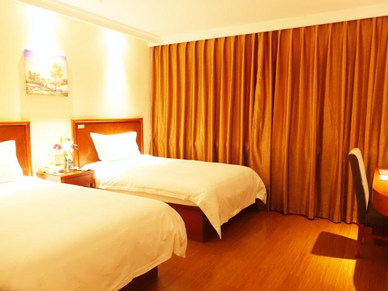 GreenTree Inn Chifeng Linxi Ronglin Homeland Express Hotel 6/15