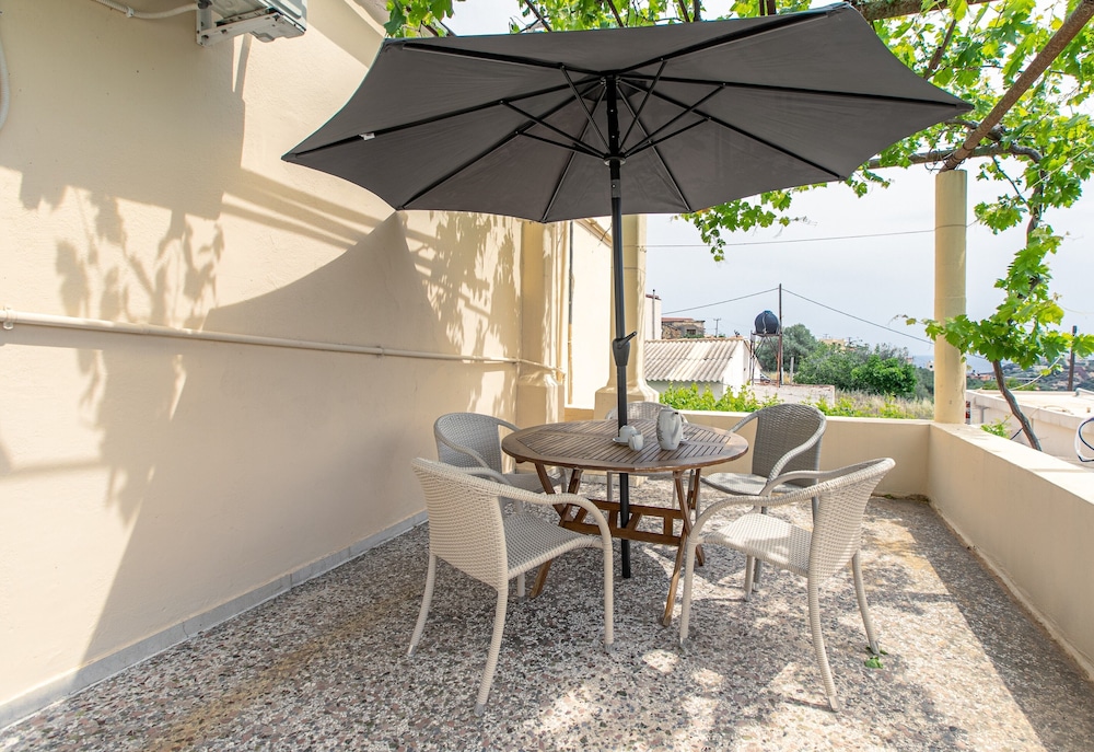 Orestis Hotel 40/56