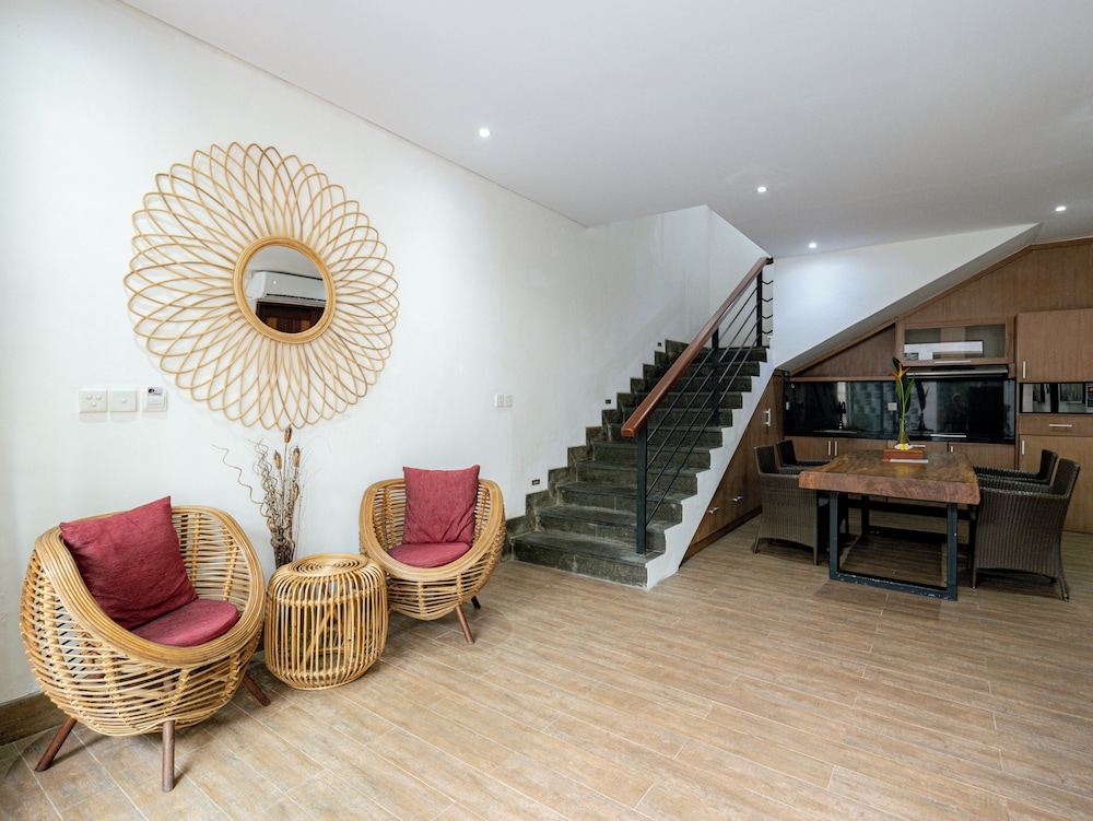 Lasanti Villas Spa Seminyak 83/103