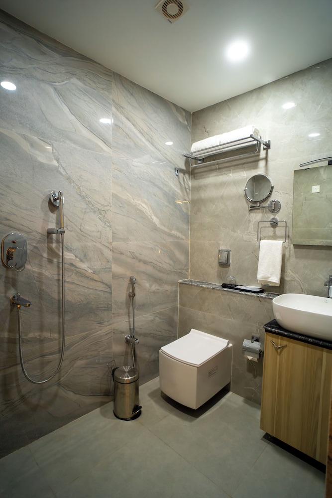 Mastiff Select Medha Plaza, Deoghar 30/30