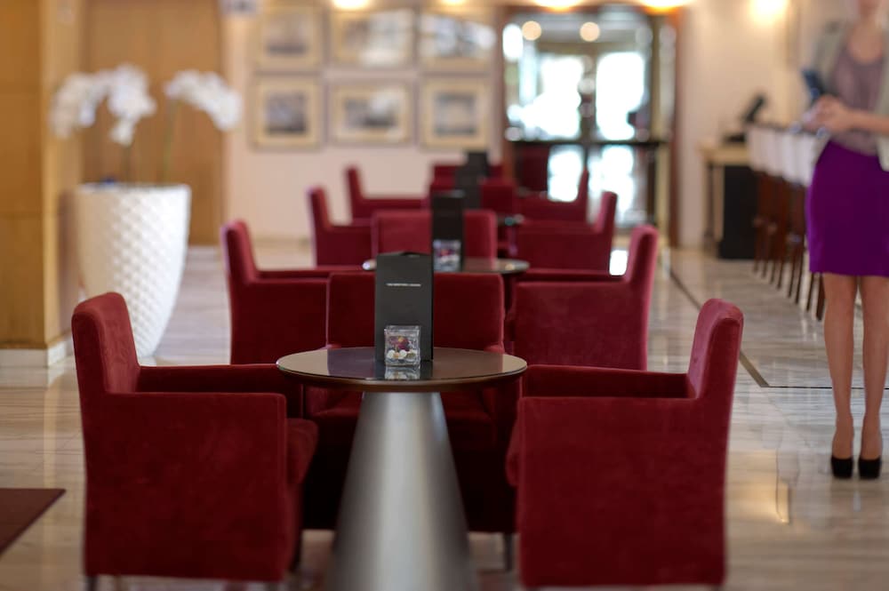 Radisson Blu Martinez Beirut 58/72