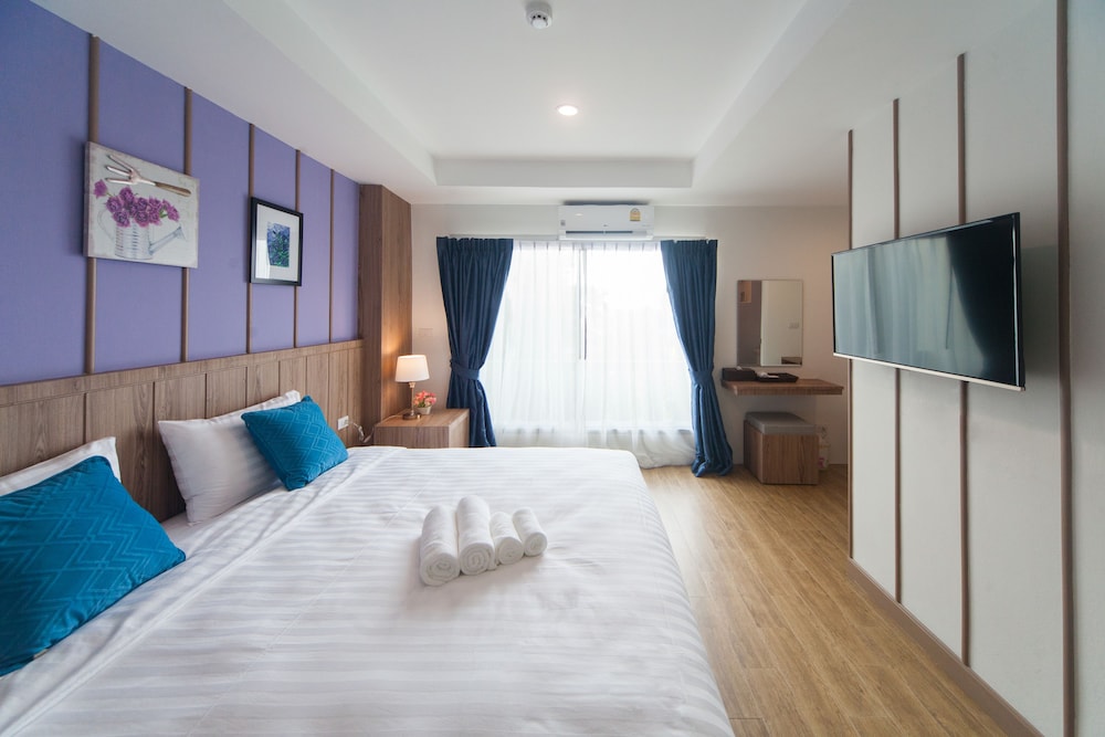 Anchan Laguna Hotel 14/64