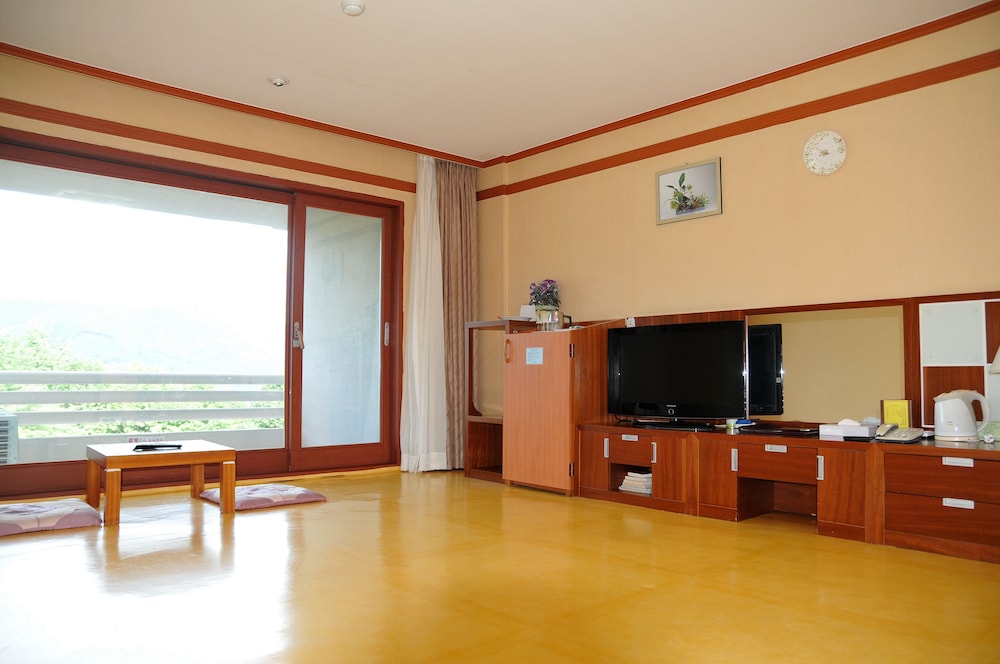 Suanbo Park Hotel 14/32