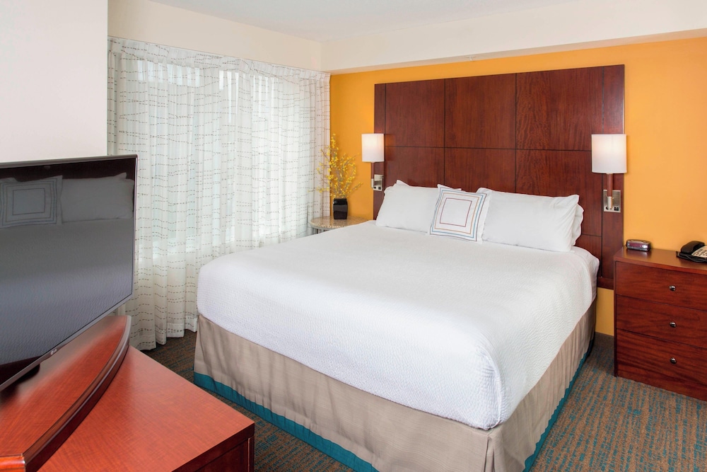 Room at Residence Inn Moncton, MONCTON