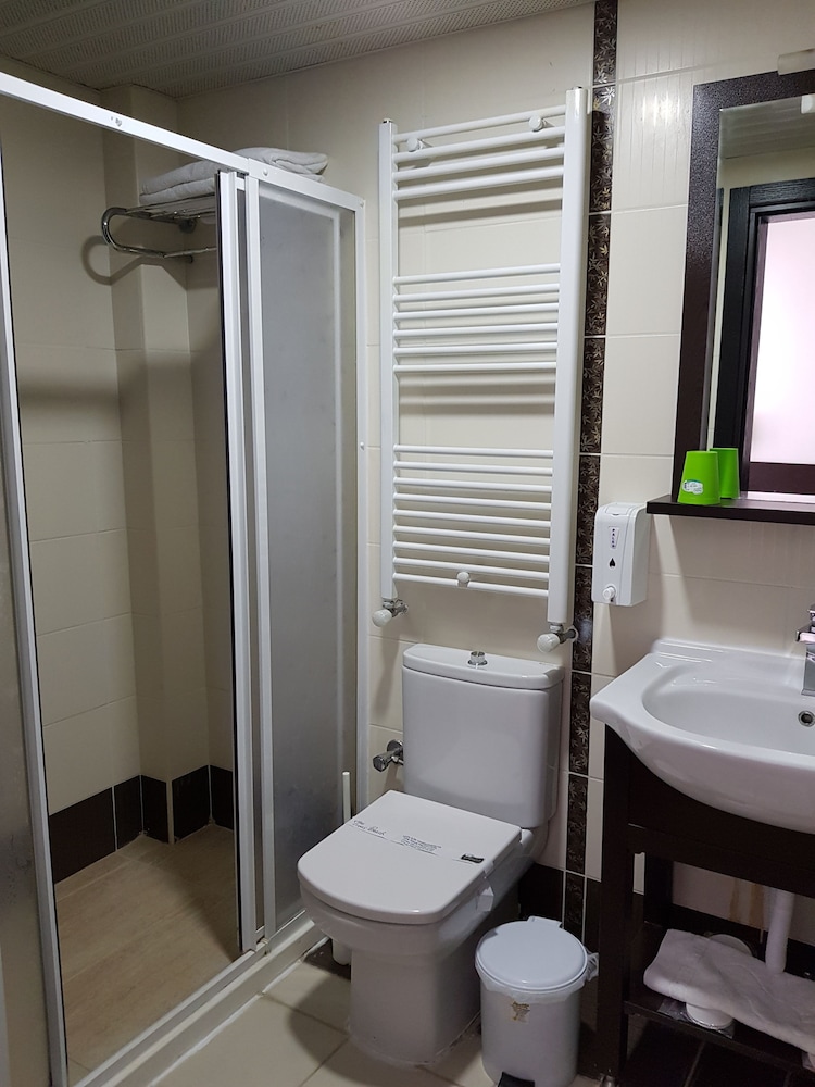 Troas Beach Hotel 53/59