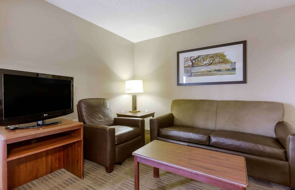 Extended Stay America - El Paso - West 37/54