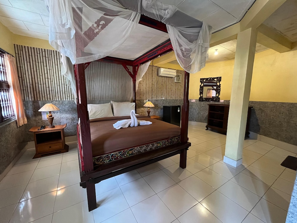 Pande Permai Bungalows 20/47