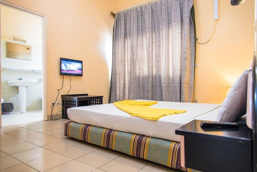 Hotel Beausejour Mirabel 5/27