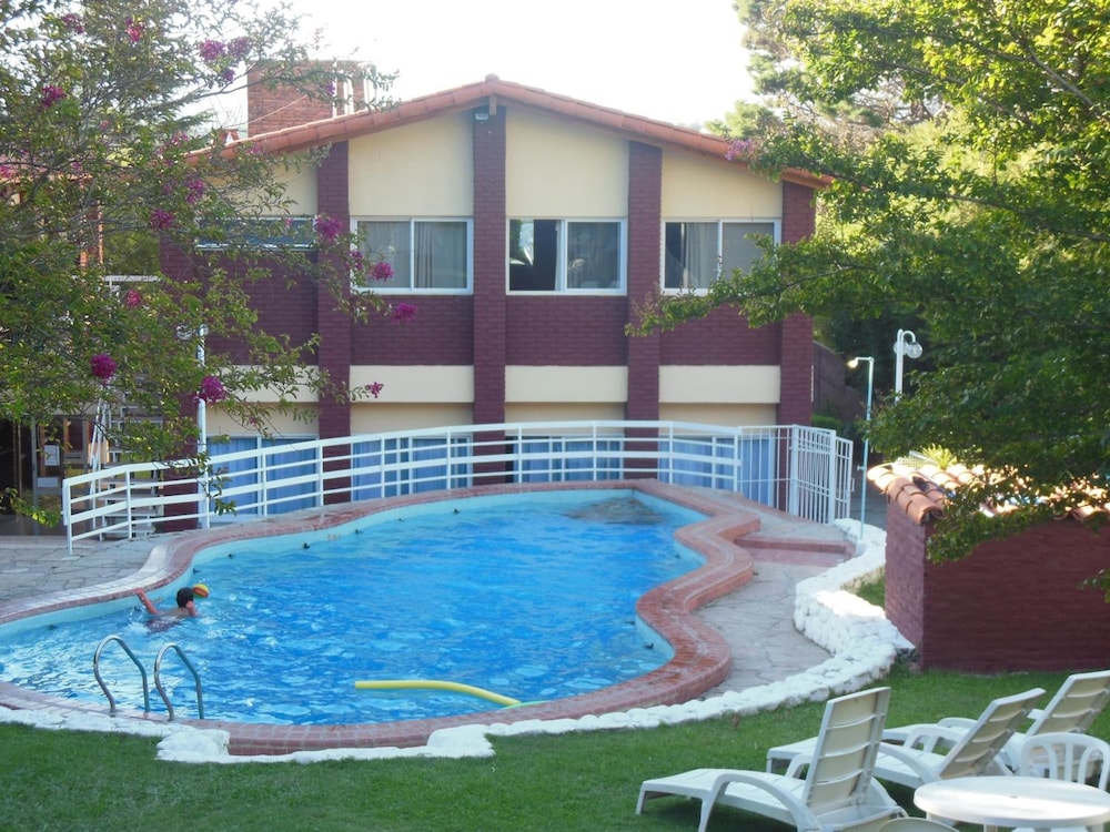 Colonia Aoma Villa Carlos Paz 33/34