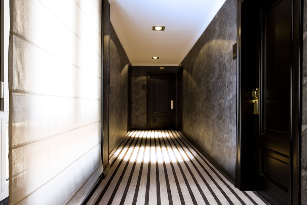 Hotel Clarin 25/40