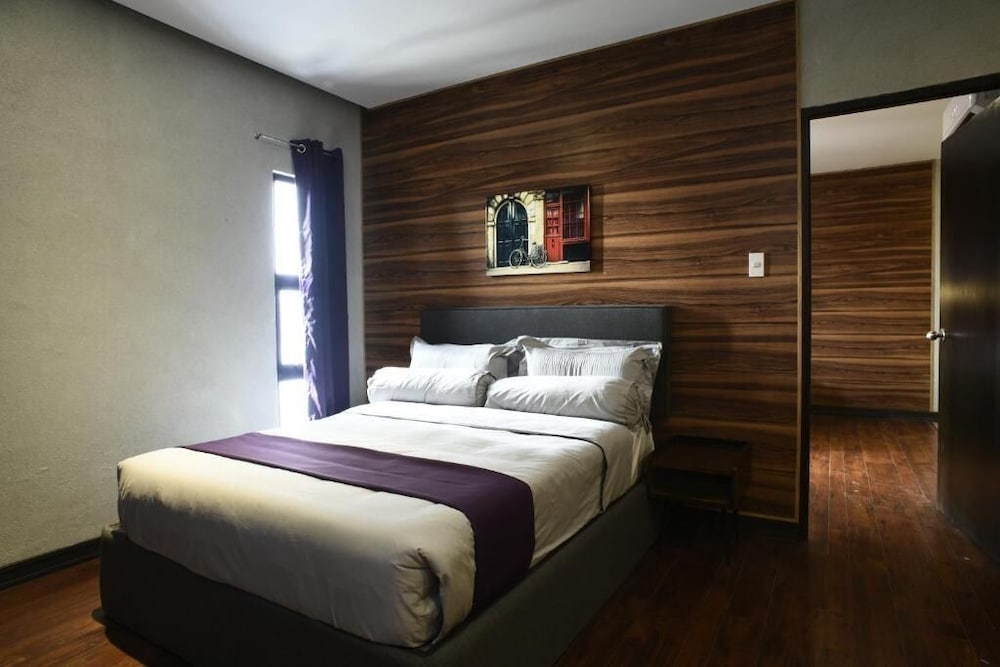 Axiaa Hotel 10/38
