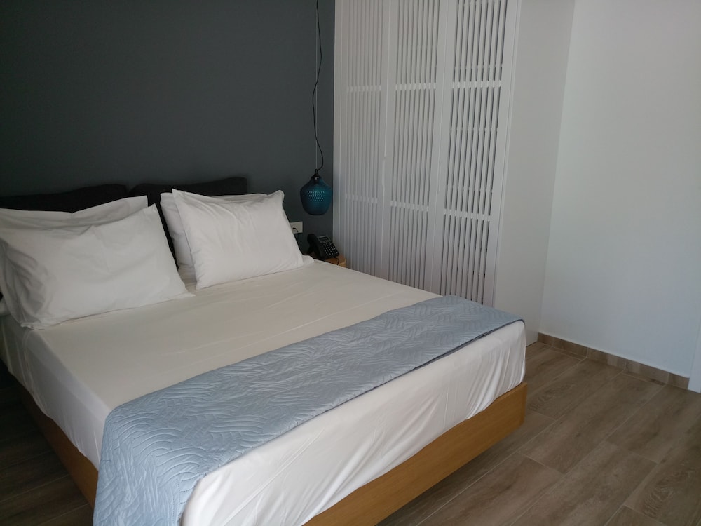 Meropi Hotel and Apartments 18/69