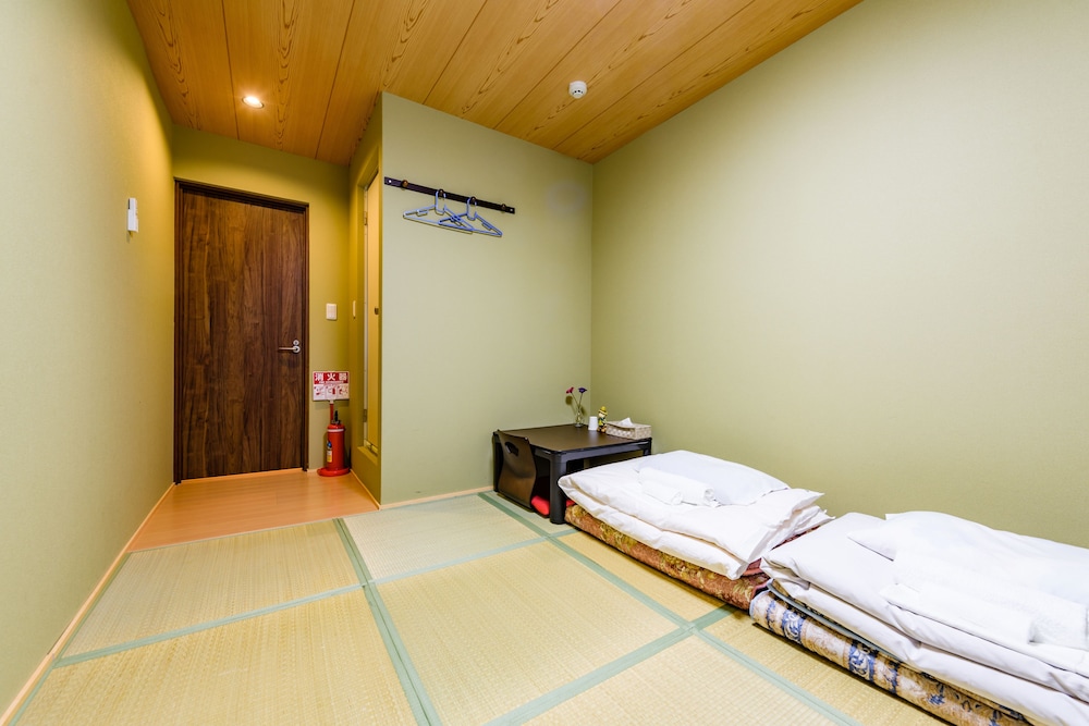 Wafu Ryokan Uehonmachi 16/24