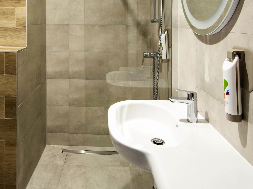 غرفة قياسية بثلاثة أسرّة، Ibis Styles Grudziadz 7/10
