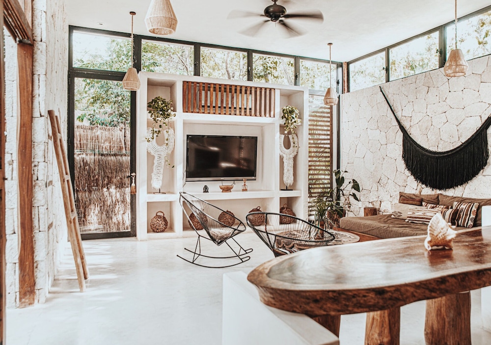 Una Vida Tulum 35/50