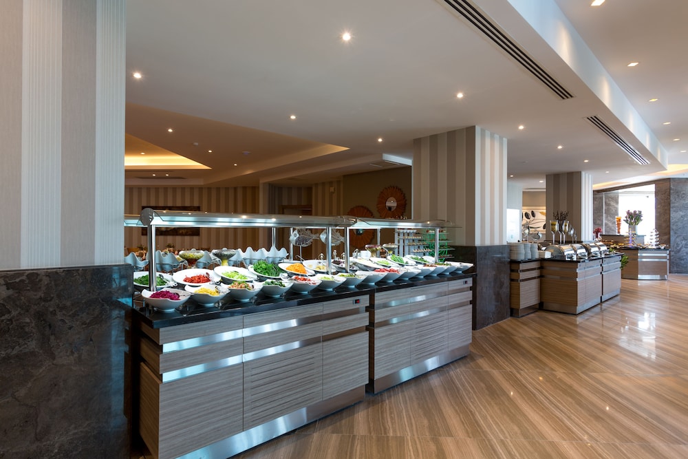 Boyalik Beach Hotel and Spa Thermal Resort 15/68