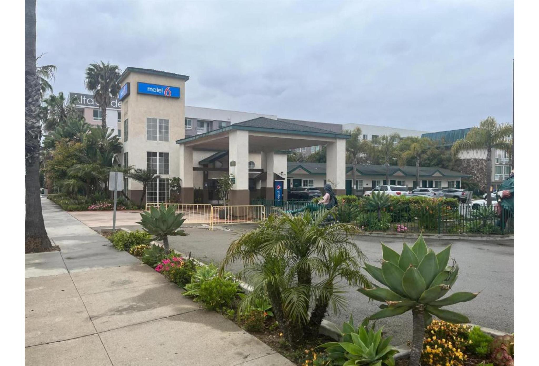 Motel6 Oceanside CA Marina Camp Pendleton in OCEANSIDE - CA