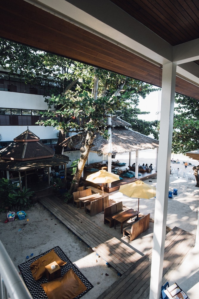 Sichon Cabana Beach Resort 60/80