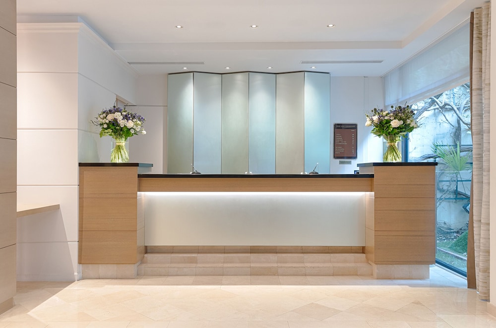 Hotel Garden Elysees 4/81
