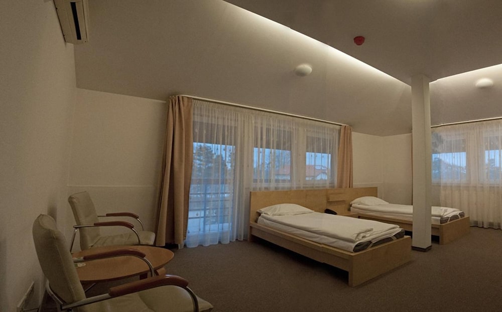 Hotel Baneasa Parc 5/35