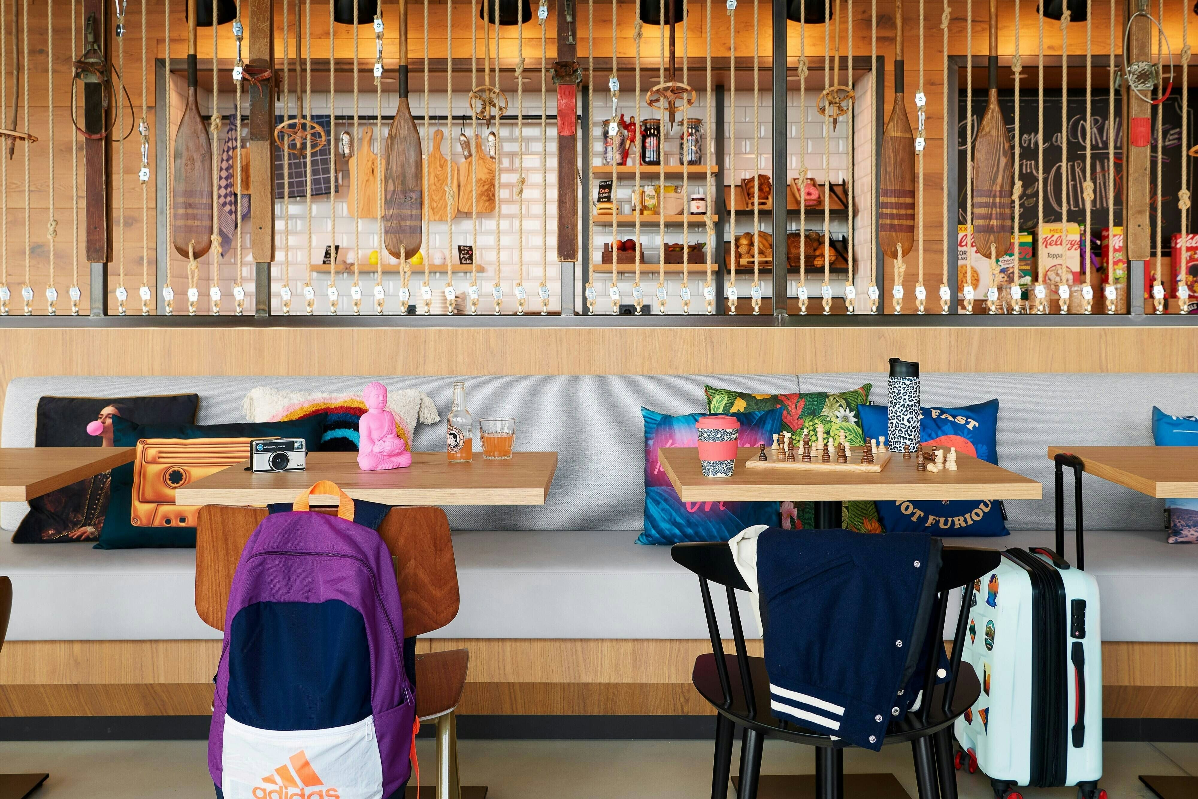 Moxy Cologne Bonn Airport 20/30