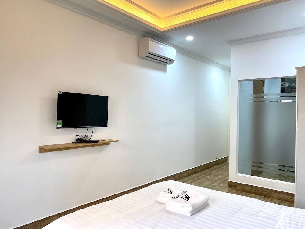 The Passion Hotel Airport - 5 minutes to Tan Son Nhat 42/50