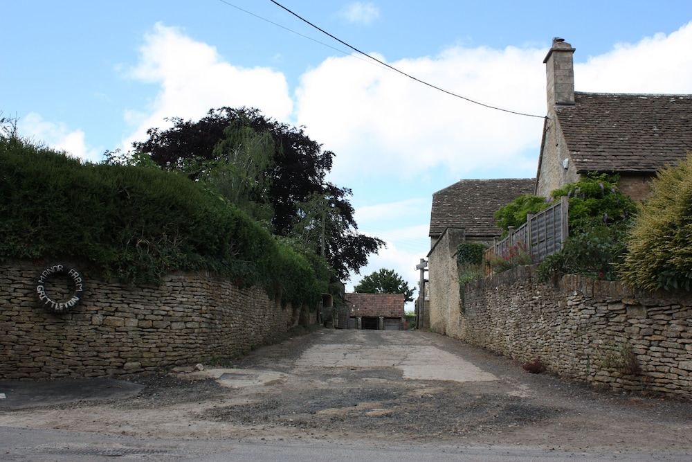 Manor Farm Bed & Breakfast 6/45