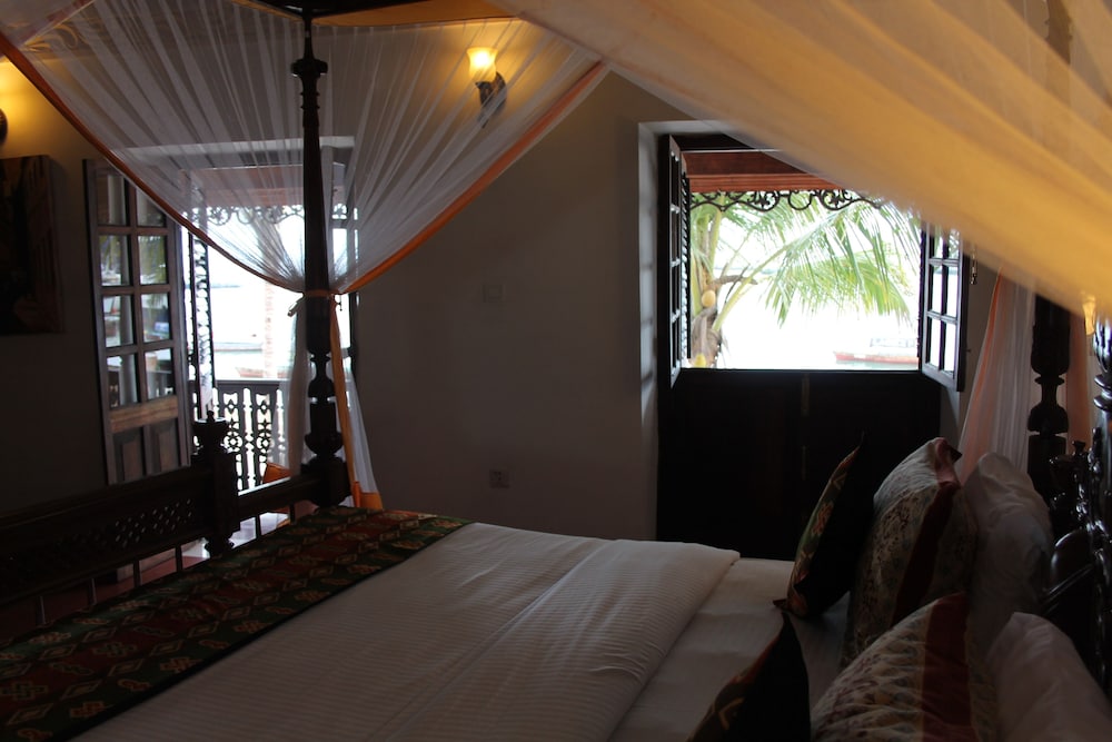 Mizingani Seafront Hotel 39/80