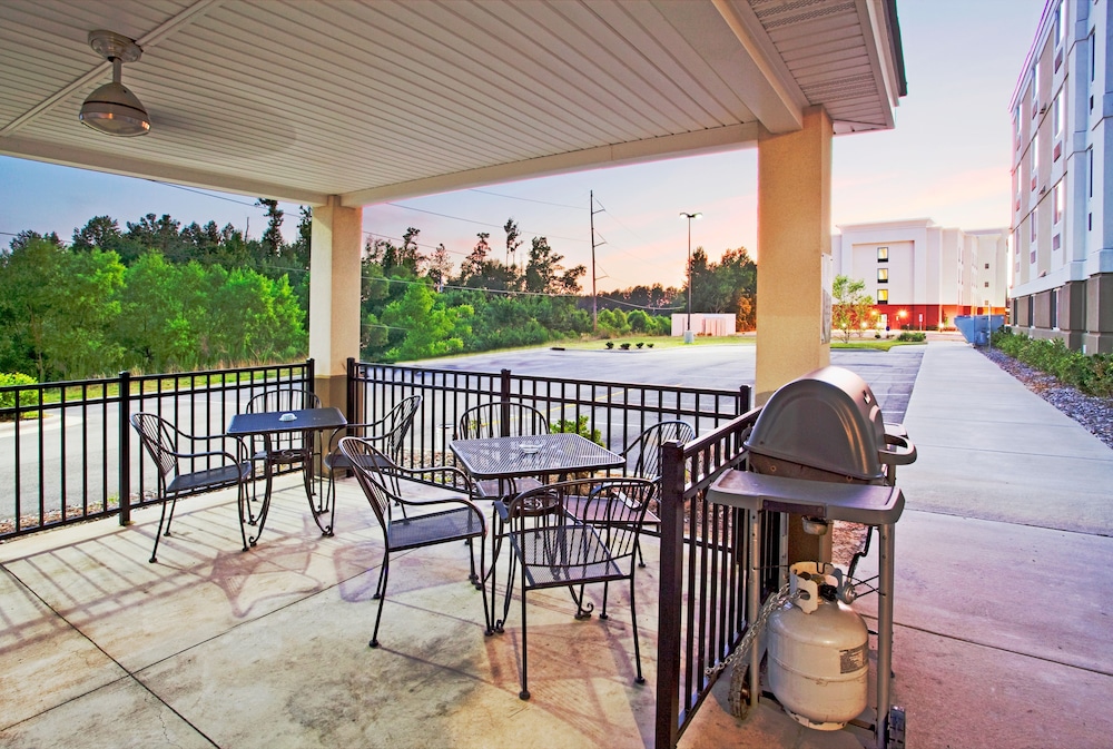 CANDLEWOOD SUITES WILSON 30/38