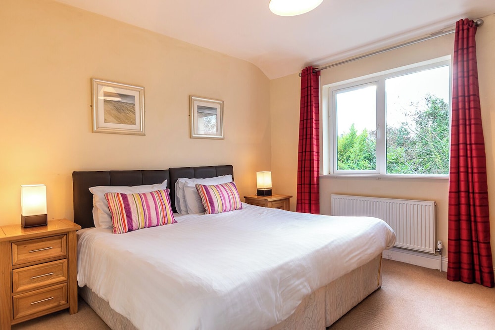 Foley's Guesthouse Hotel 14/43