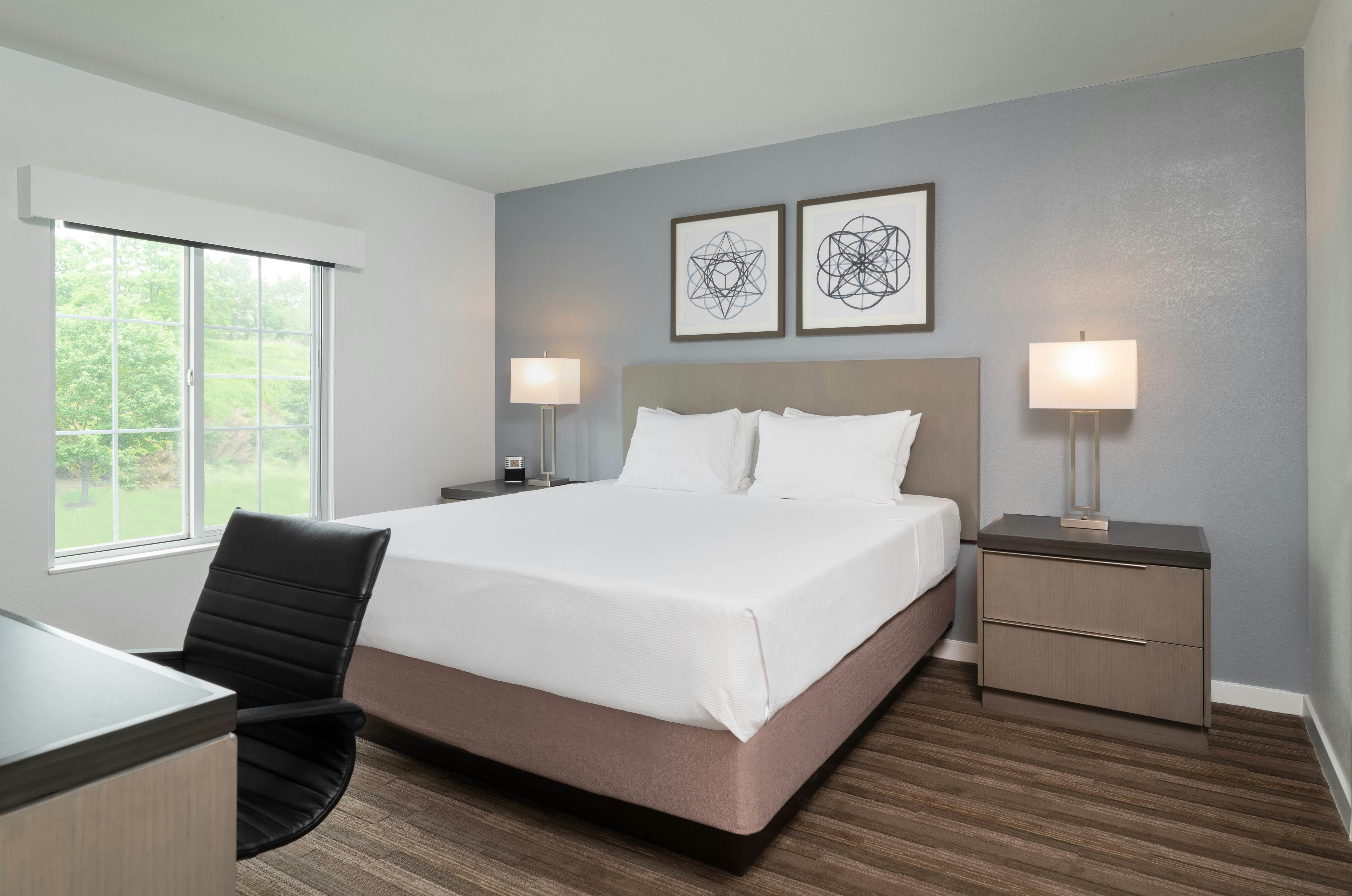 HYATT house White Plains 18/74
