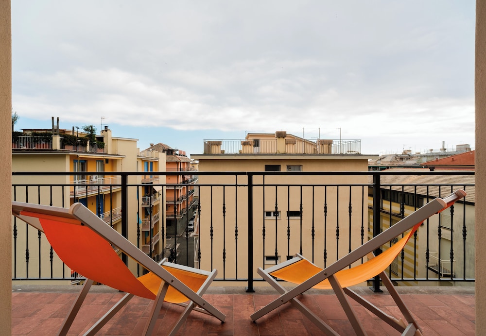 Hotel Tirreno 25/43