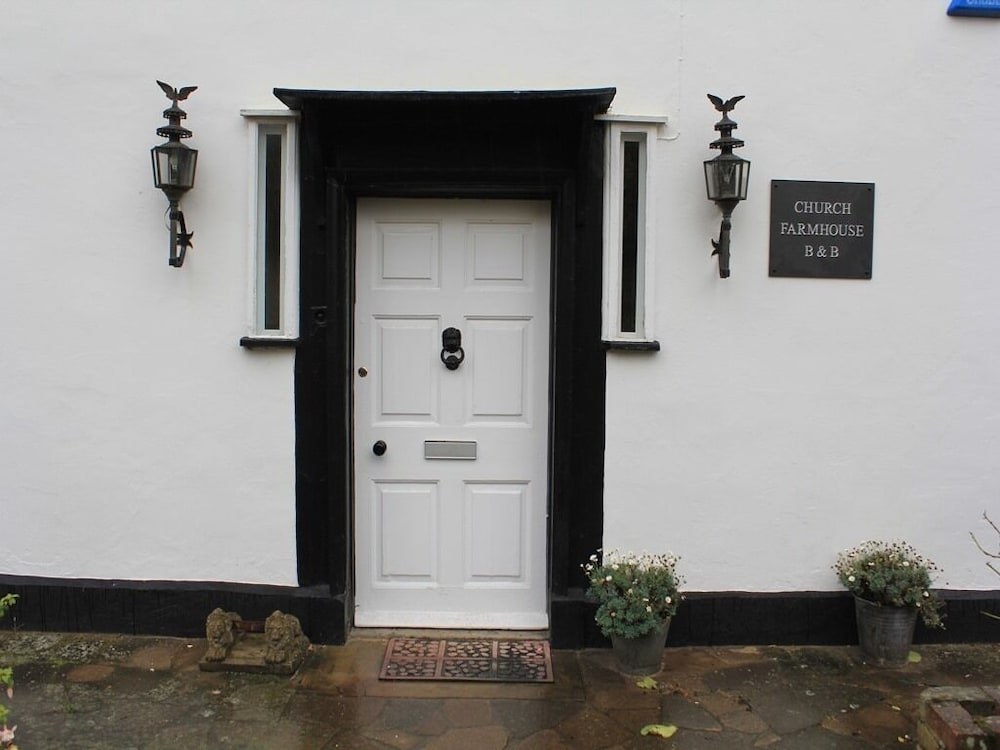 Church Farmhouse B & B 1/34