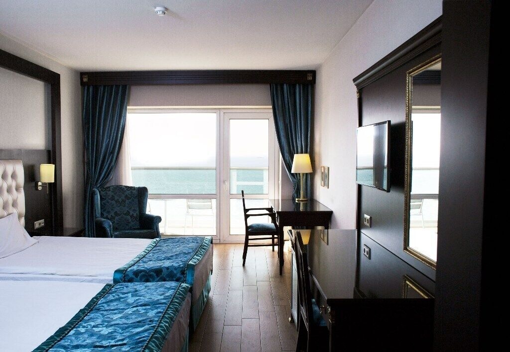STANDARD, TWIN BEDS, SEA VIEW