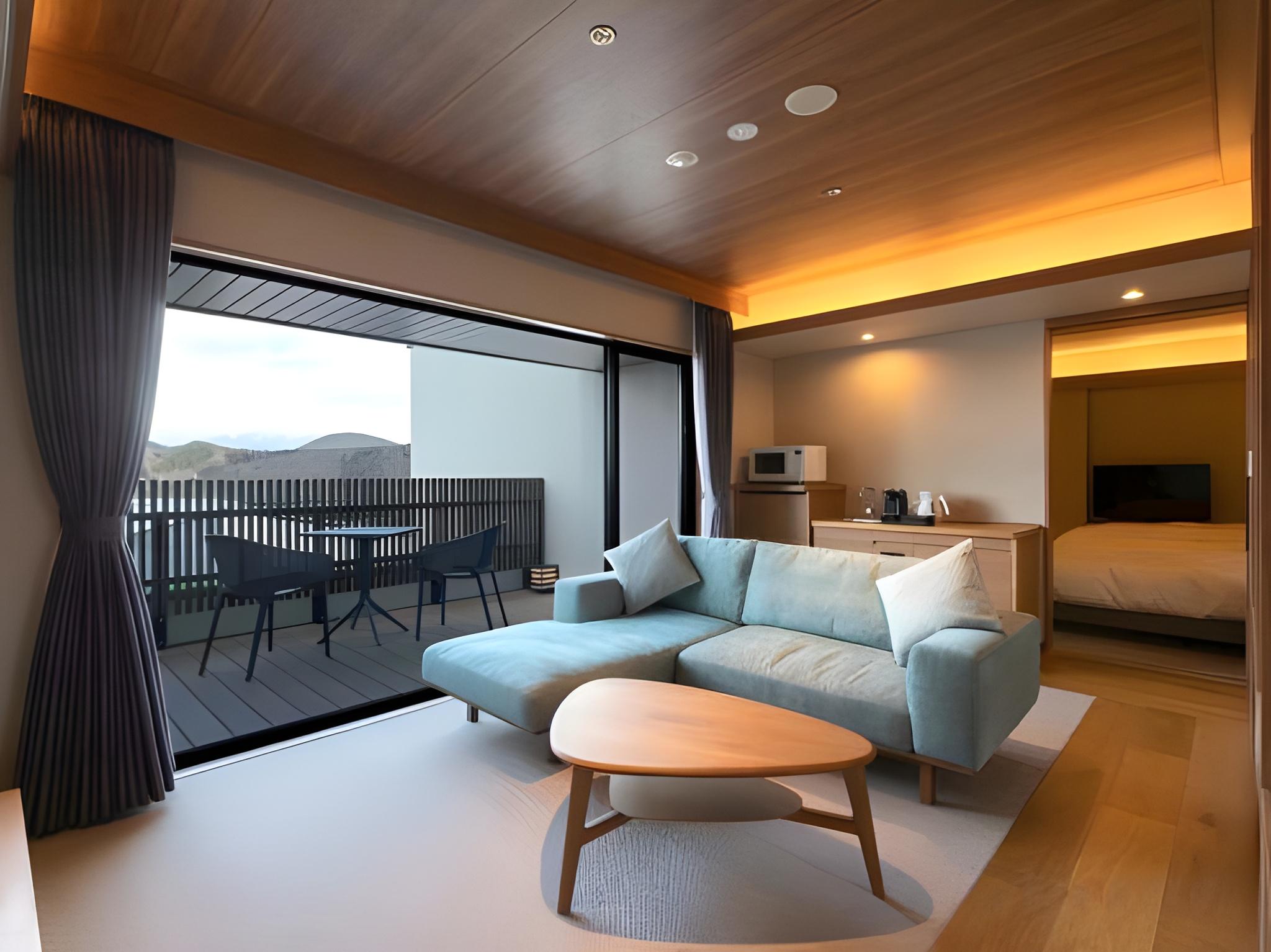 Type B, Premium, Twin Beds, Lake View
