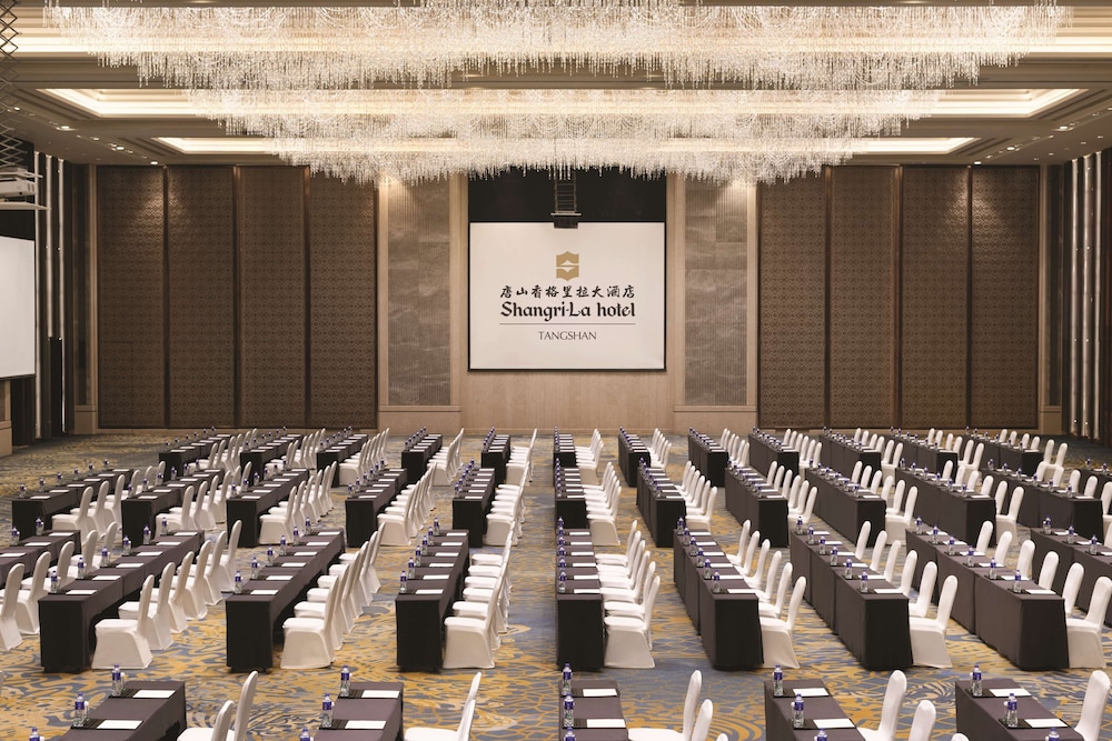 Shangri-La Hotel Tangshan 34/46