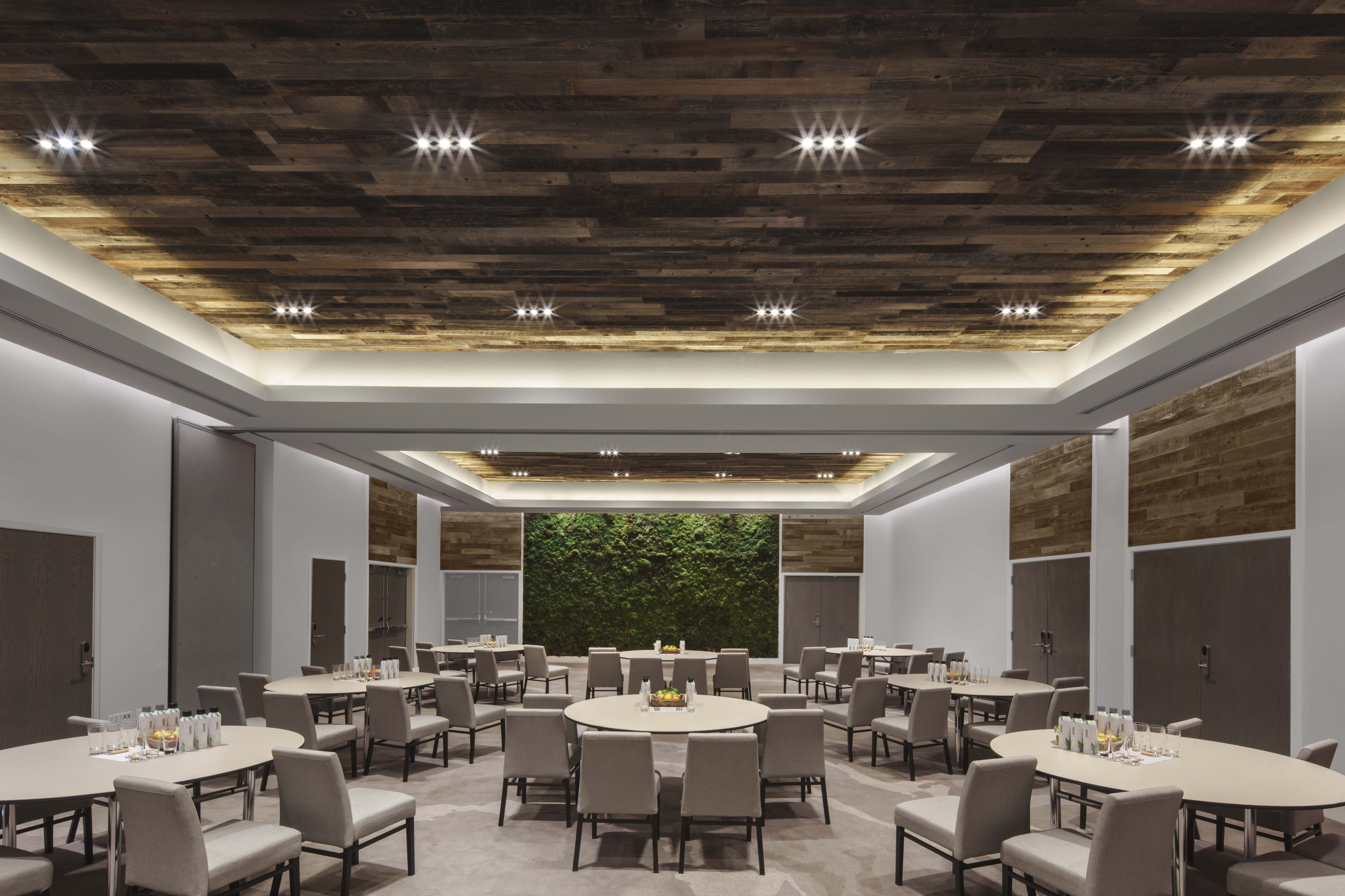 The Retreat Collection At 1 Hotel South Beach 25/34