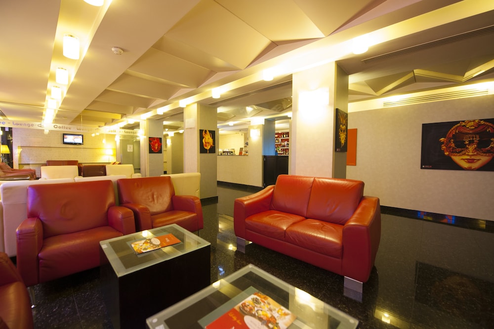 Minerva Hotel 32/44