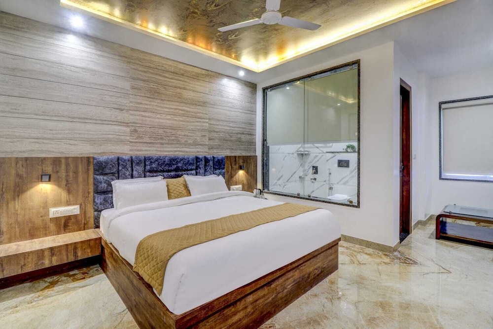 Anand Villa 26/50