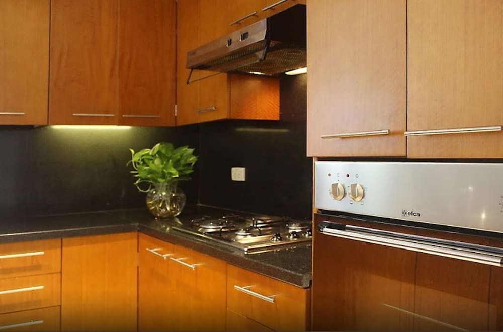Saigon Apartments 15/72