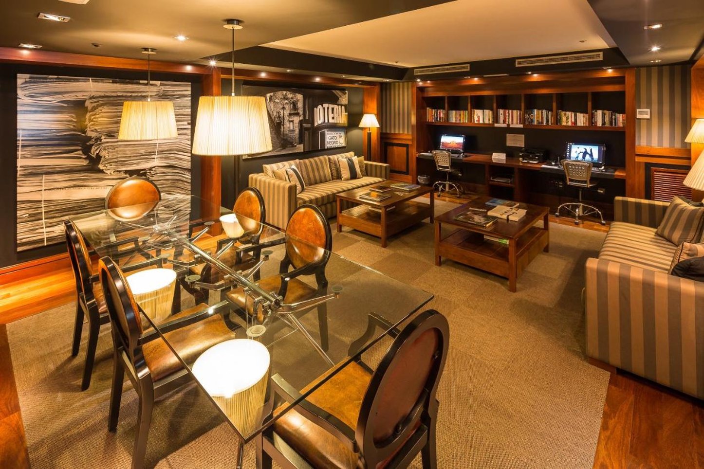 U232 Hotel 57/66