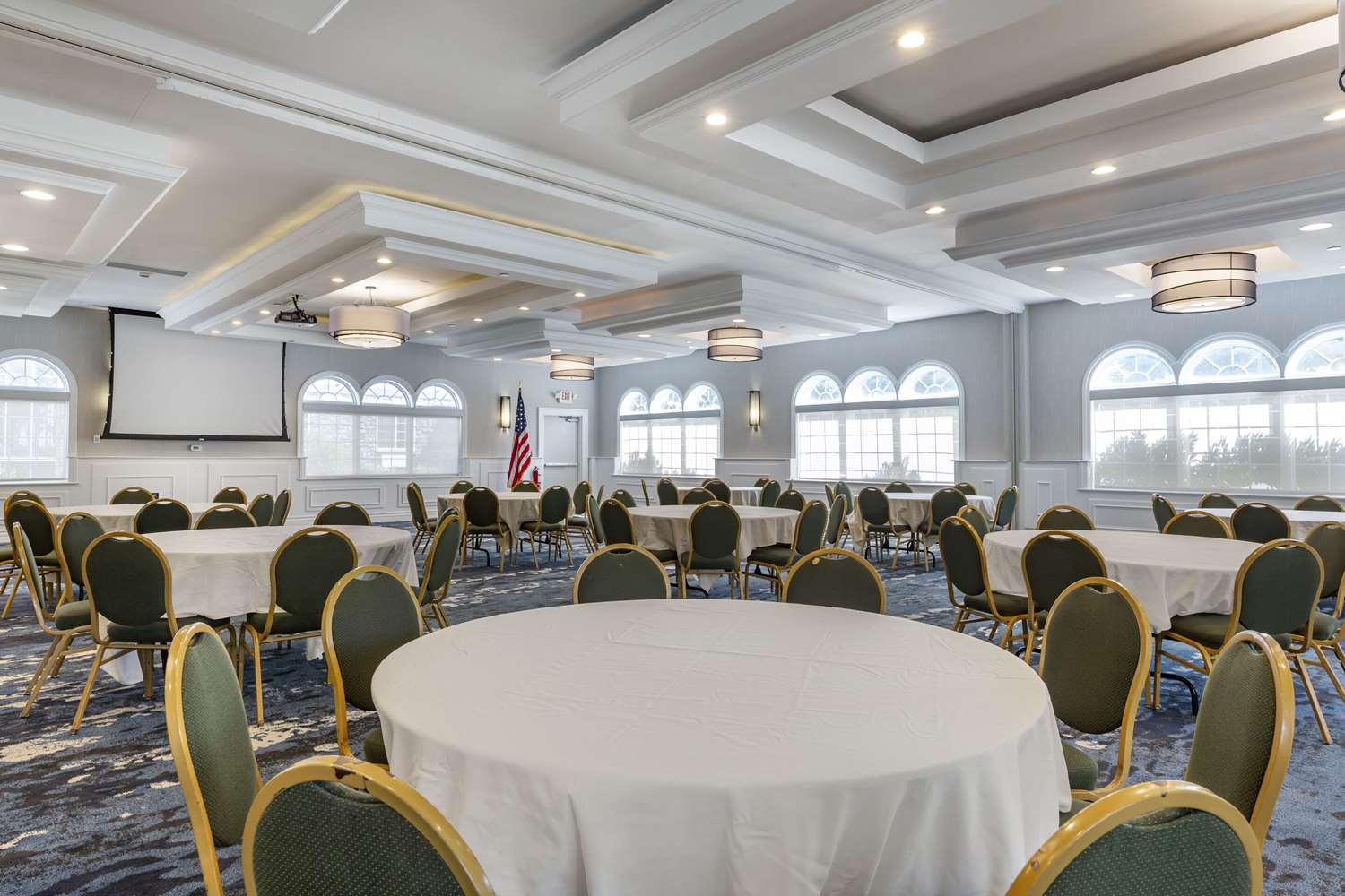 Comfort Inn & Suites East Greenbush - Albany 15/18