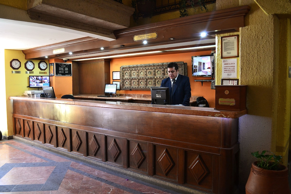 Hotel Santiago de Compostela 13/66